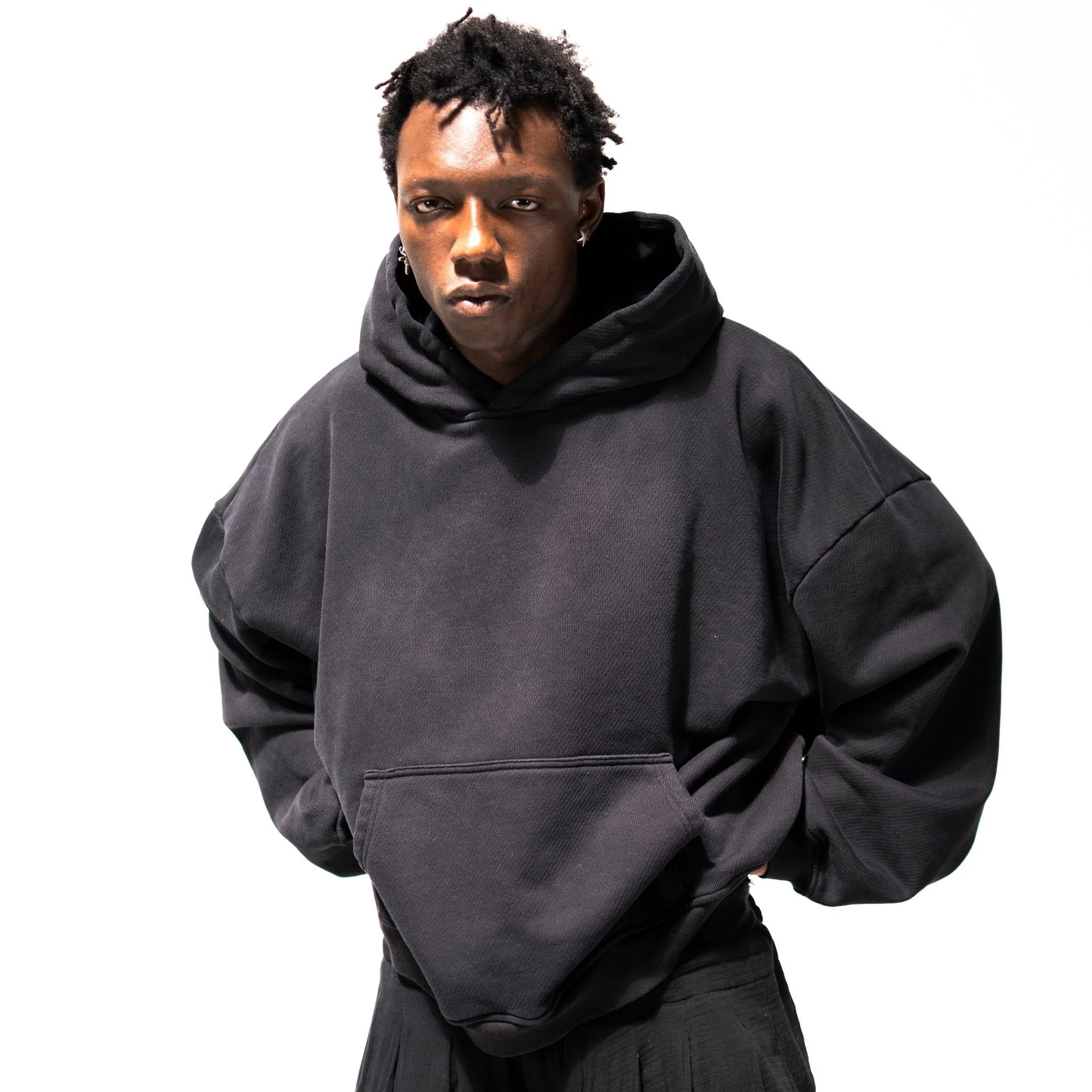 620G HOODIE - Image 3
