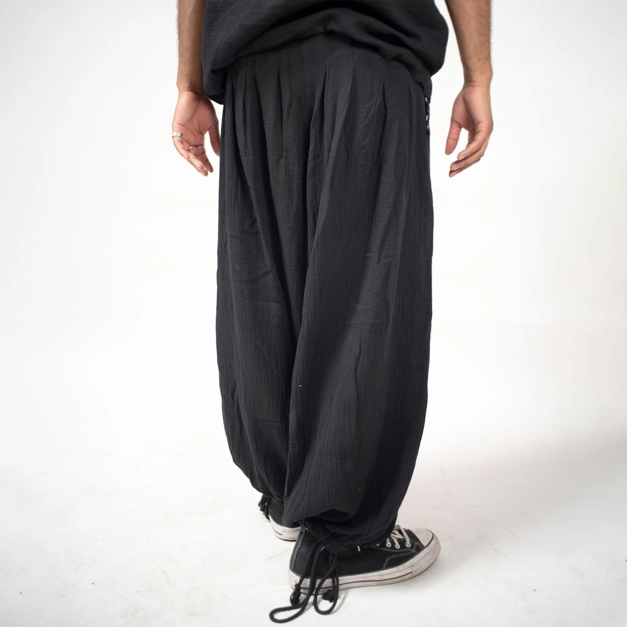 MUSLIN BALLOON PLEATS - Image 6