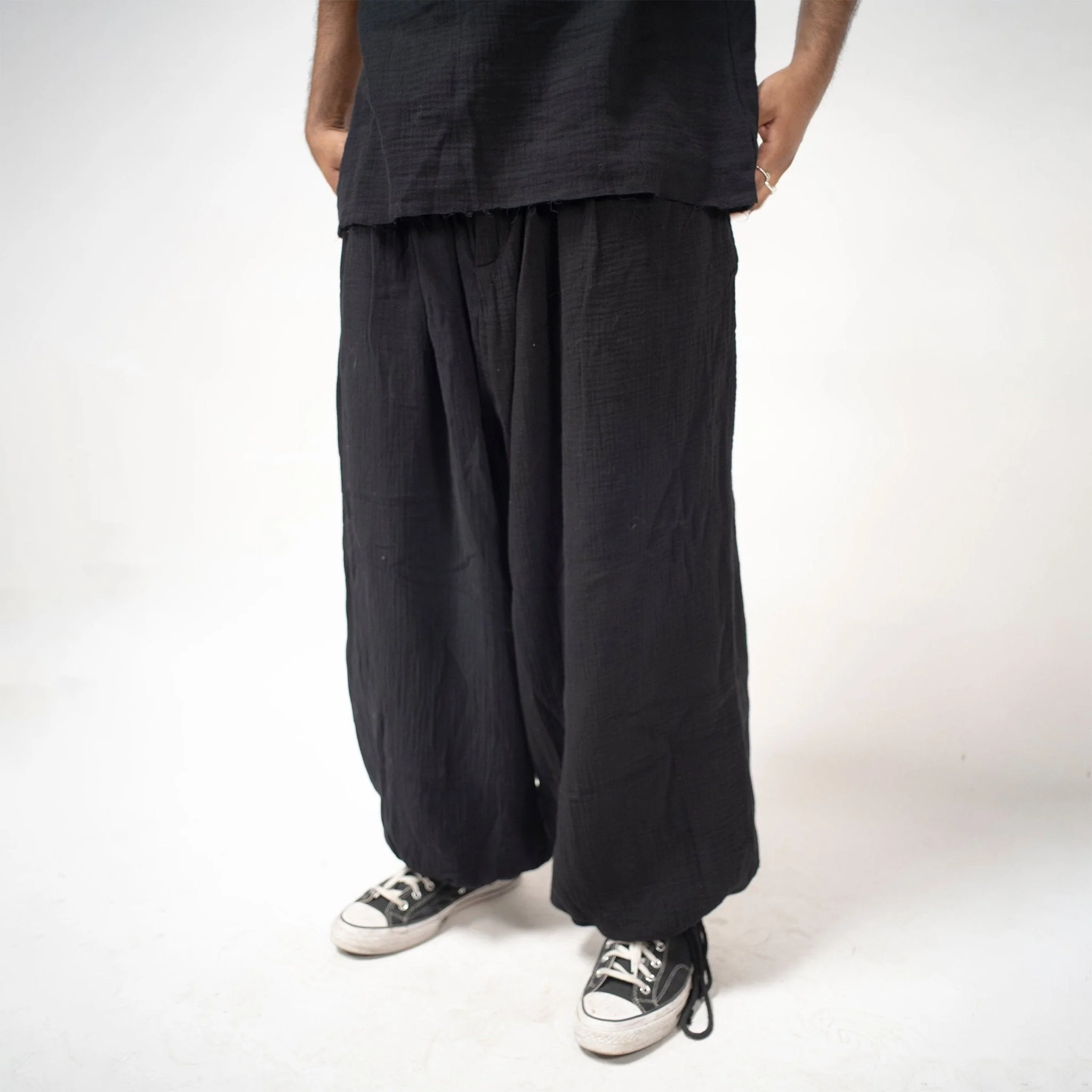 MUSLIN BALLOON PLEATS - Image 8